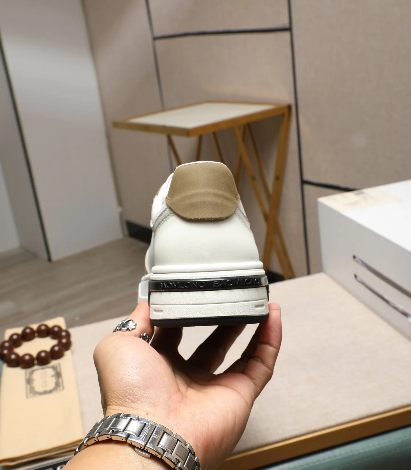 Men's shoes 💰440 GUCCI's latest spring model is on sale at the same time at the counter. Original calfskin imported from Italy, genuine leather lining, (high-end, extravagance, and class) exquisite workmanship. Sole: original sole provided by the original factory, ⚠exclusive double-layer movable molded sole super comfortable⚠, real shot 🎬The real thing is better🔍🔍"High quality·Follow the item" Code number 38-44